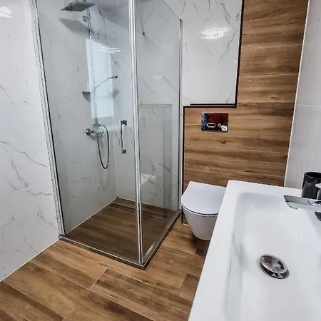 Apartament Kasztanowy #1 Jezow Sudecki