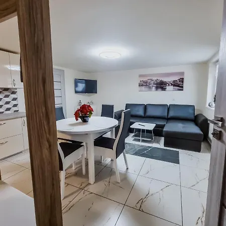 Apartament Kasztanowy #1 Apartamento *